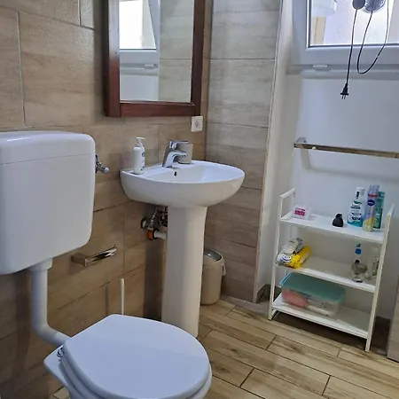 Ianuzza House カターニア