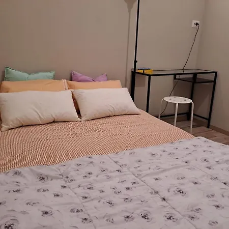 Ianuzza House カターニア